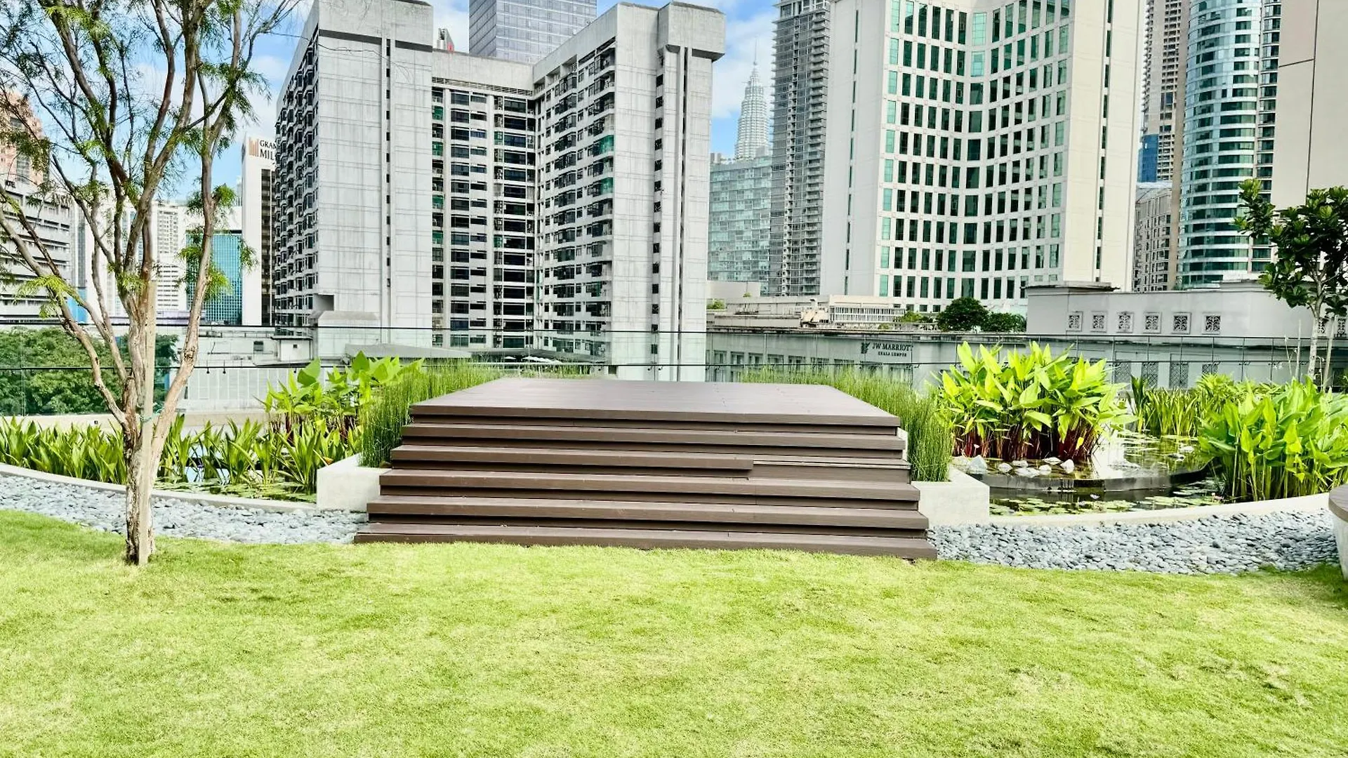 5Min To Pavilion Axon Klcc View Apartment