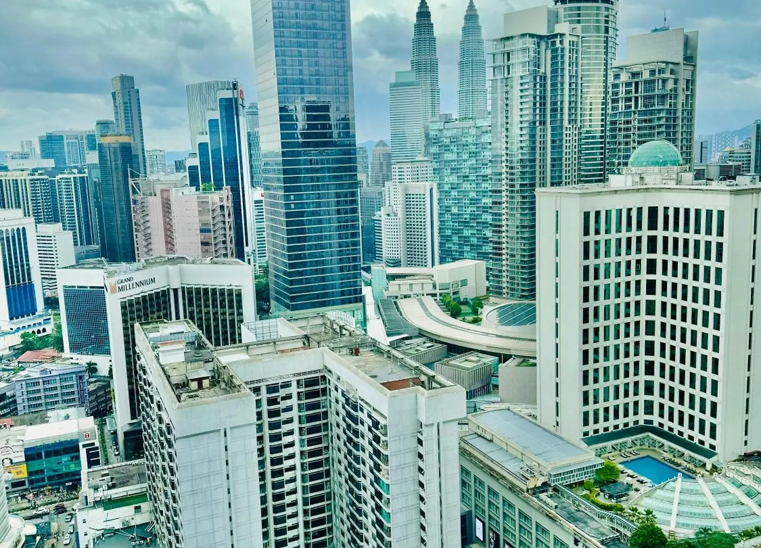 5Min To Pavilion Axon Klcc View